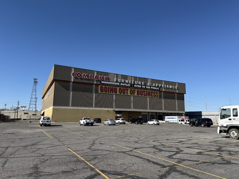 More Photos Of 3949 Euphrosine St, New Orleans Distribution For Sale