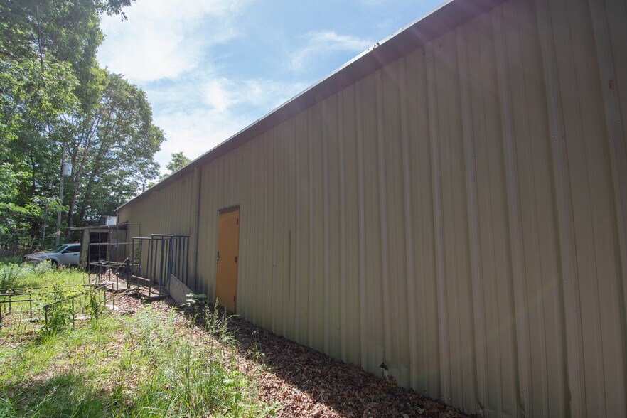 More Photos Of 248 W Franklinville St, Staley Manufacturing For Sale