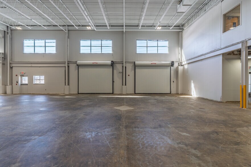 More Photos Of 1850 N Gravers Rd, Plymouth Meeting Distribution For Lease