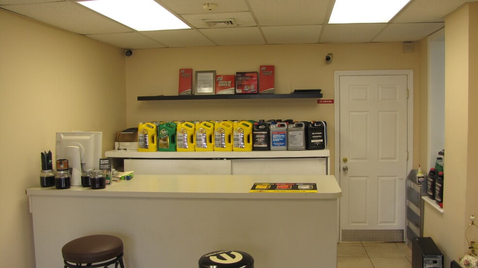 More Photos Of 93 Union Ave, Paterson Auto Repair For Sale