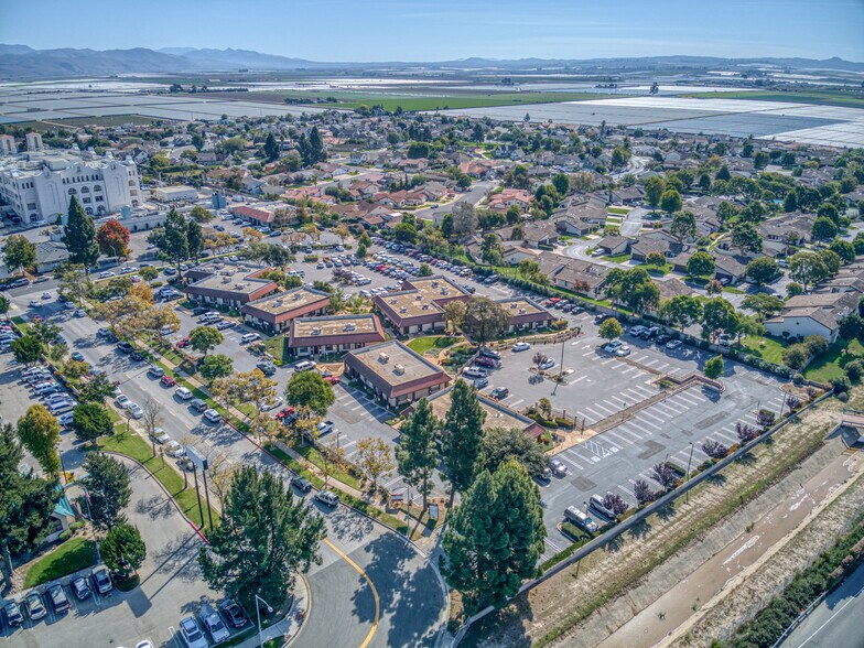 More Photos Of 1300 E Cypress St, Santa Maria Office Residential For Sale