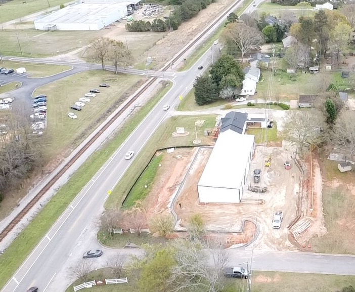 More Photos Of 1848 High Green Dr, Statham Flex For Lease