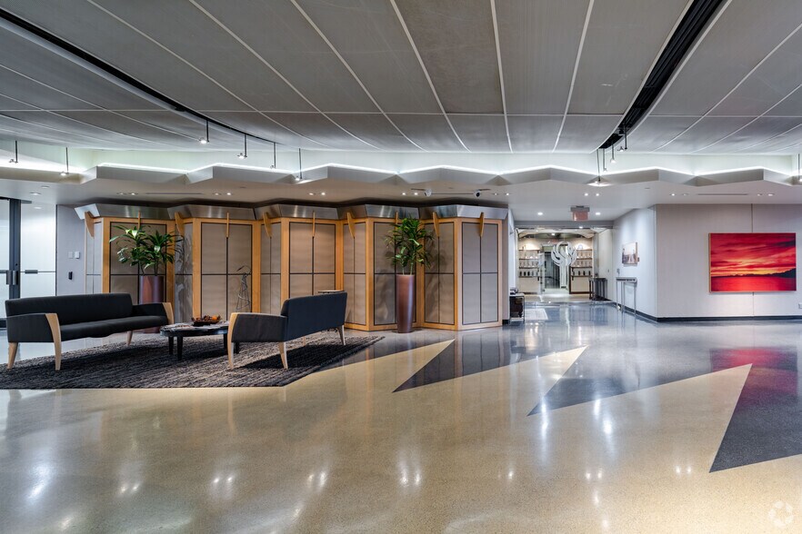 More Photos Of 300 Burnett St, Fort Worth Office For Lease