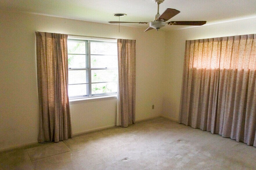 More Photos Of 912 Richmond Parkway, Richmond Land For Sale
