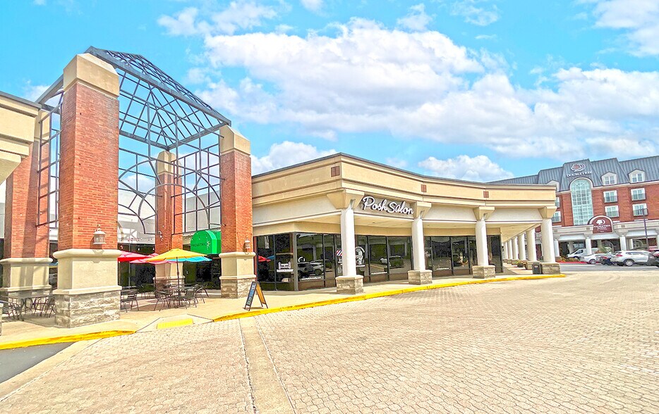 More Photos Of 2573 Richmond Rd, Lexington Unknown For Lease