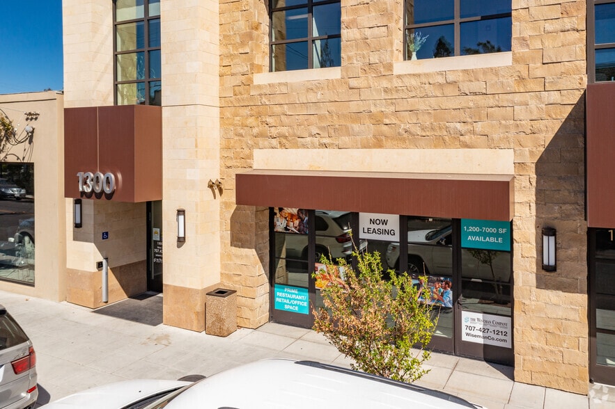 More Photos Of 1300 Main St, Napa Medical For Lease