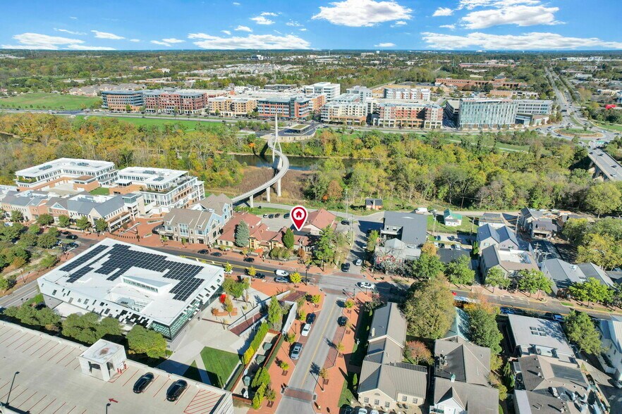 More Photos Of 72 N High St, Dublin Storefront Retail Office For Lease