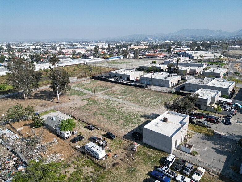 More Photos Of 451 S Berkeley Ave, San Bernardino Land For Sale