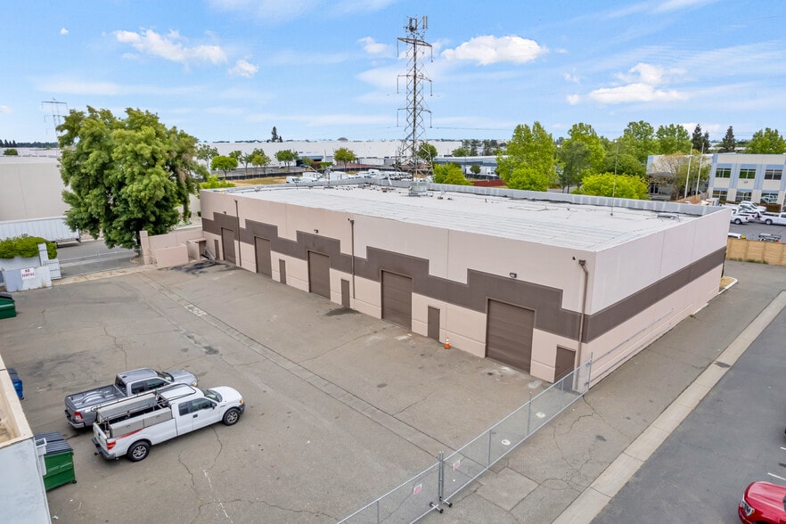 More Photos Of 1820 Diesel Dr, Sacramento Warehouse For Sale