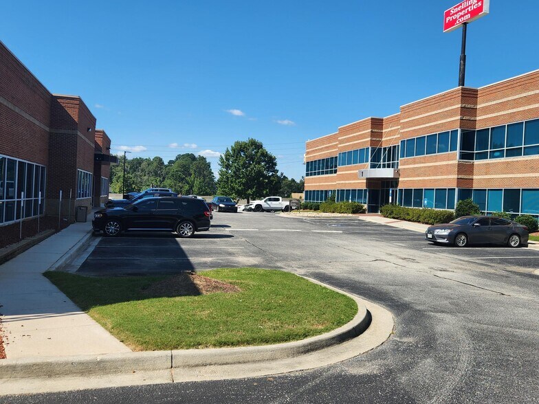 More Photos Of 3150 Perimeter Pky, Augusta Medical For Lease