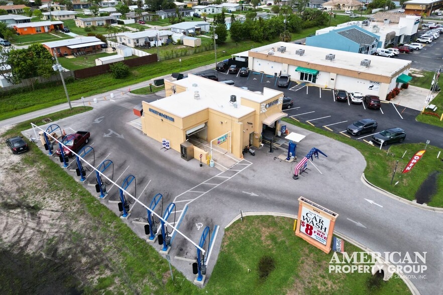 Primary Photo Of 14164 Tamiami Trl, North Port Carwash For Sale