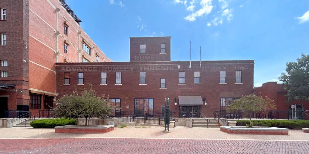 Primary Photo Of 238 N Mead St, Wichita Office For Sale
