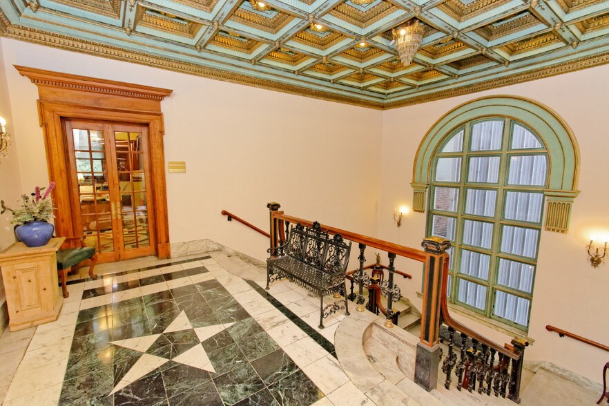 More Photos Of 600 Broadway, Albany Office For Sale