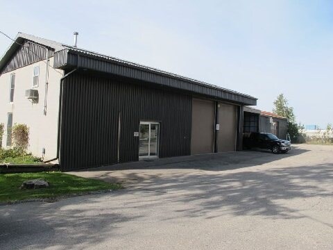 More Photos Of 245 Speedvale Ave W, Guelph Warehouse For Lease