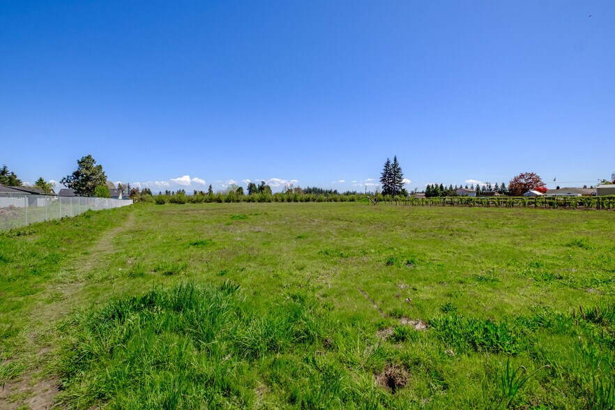 More Photos Of 1600 blk E Lincoln Rd, Woodburn Land For Sale