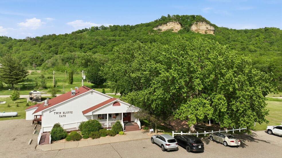 More Photos Of S286 WI-35, Nelson Restaurant For Sale