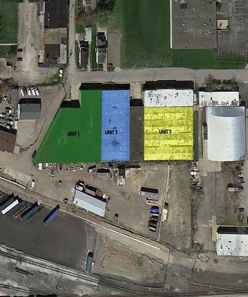 More Photos Of 18222 Lanken Ave, Cleveland Manufacturing For Lease