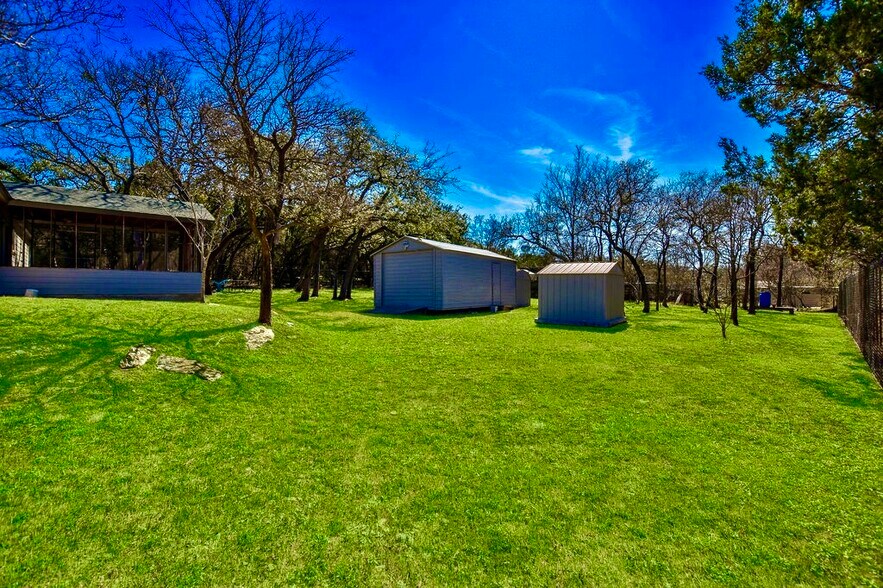 More Photos Of 16001 Awalt Dr, Austin Office For Sale