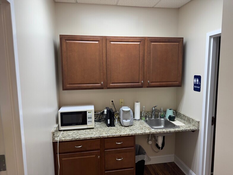 More Photos Of 202 Davis Grove Cir, Cary Office For Sale