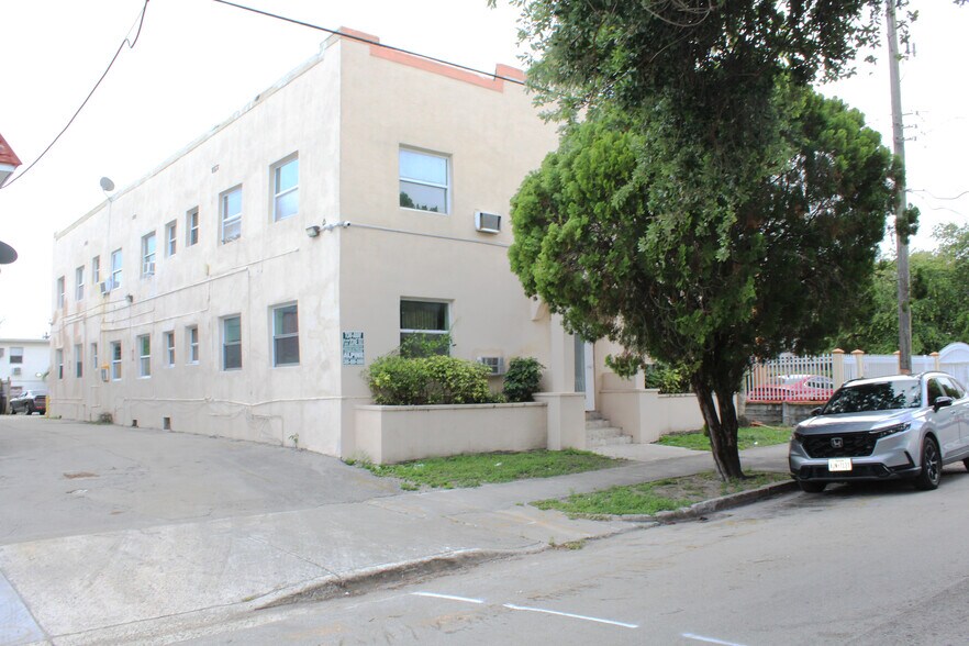 More Photos Of 1628 SW 3rd St, Miami Apartments For Sale