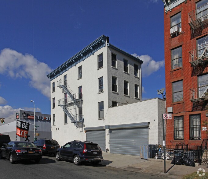 More Photos Of 629 Classon Ave, Brooklyn Storefront Retail Office For Lease