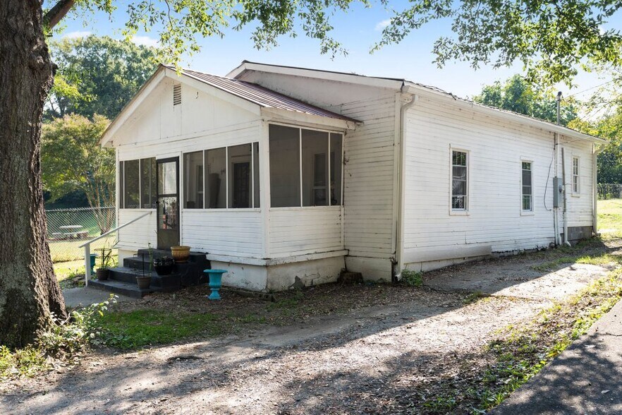 More Photos Of ,  Unknown For Sale