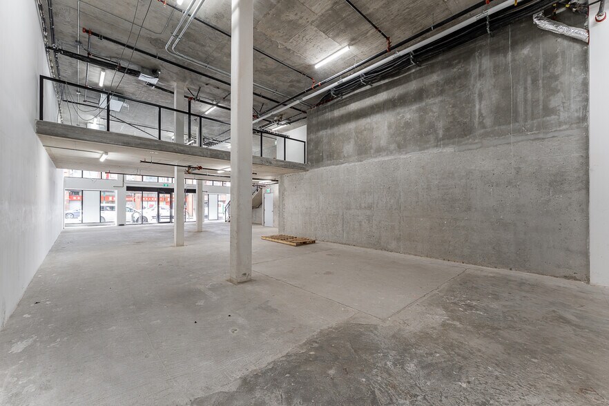 More Photos Of 243 Keefer st, Vancouver Storefront For Sale