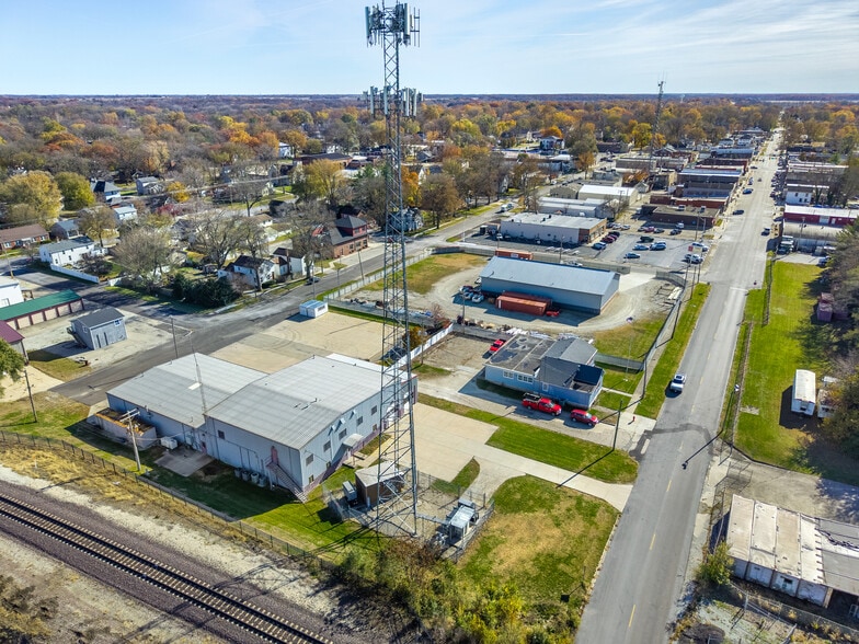 More Photos Of 501 N Main St, Wilmington Warehouse For Sale