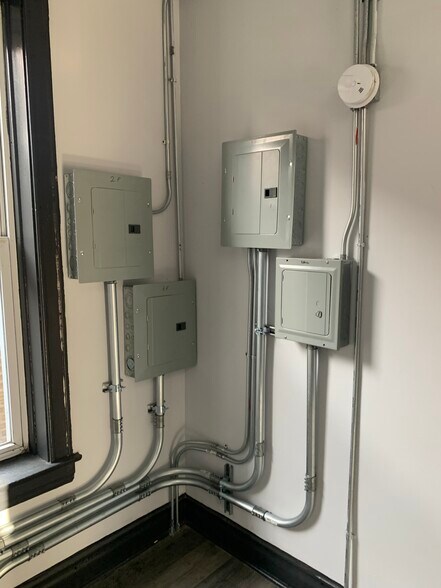 More Photos Of 2318 S Homan Ave, Chicago Apartments For Sale