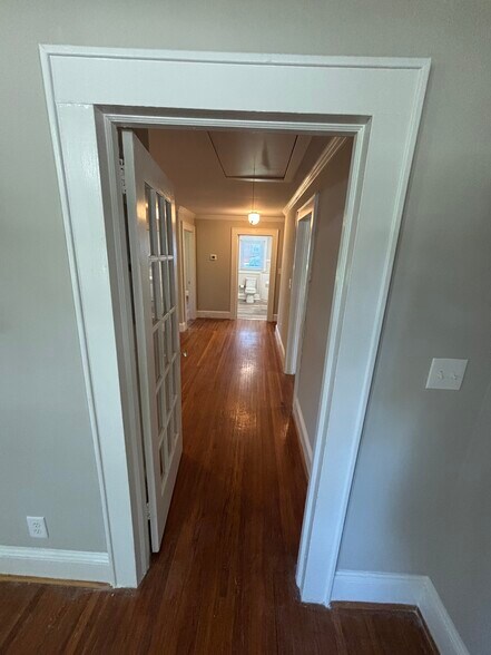 More Photos Of 827 Cox Rd, Gastonia Office For Lease