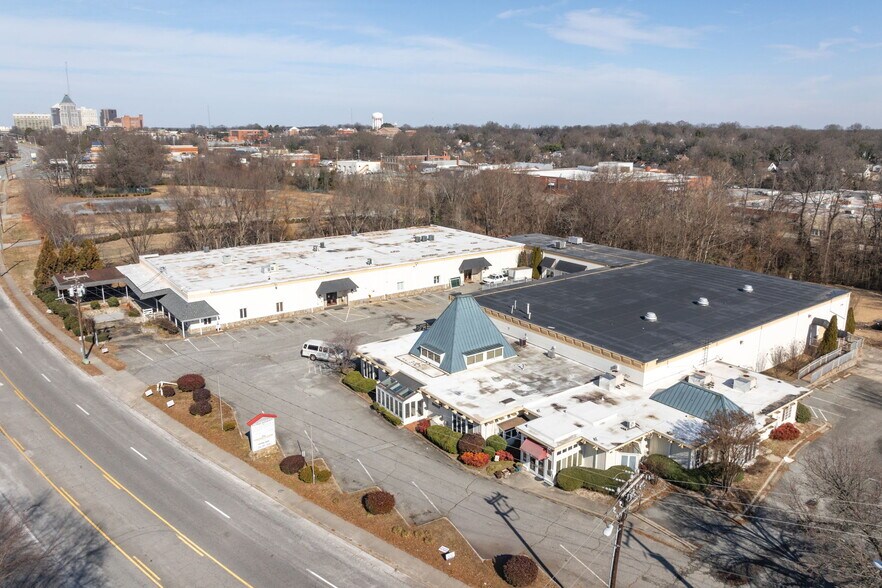 More Photos Of 1325 S Eugene St, Greensboro Warehouse For Sale