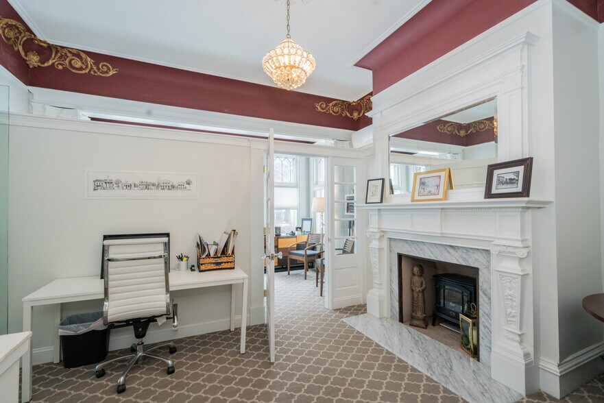 More Photos Of 48 Union Ave, Saratoga Springs Specialty For Sale