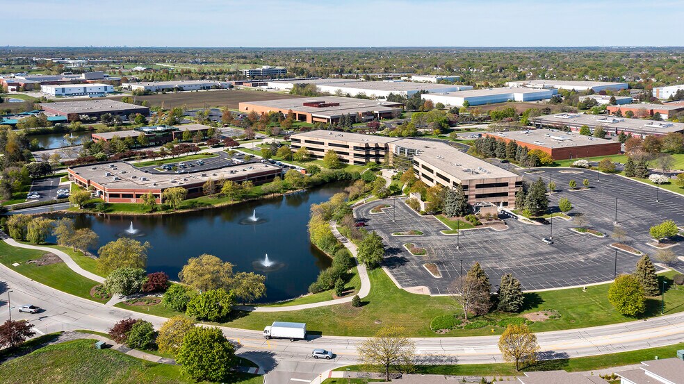 More Photos Of 544 Lakeview Pkwy, Vernon Hills Office For Lease