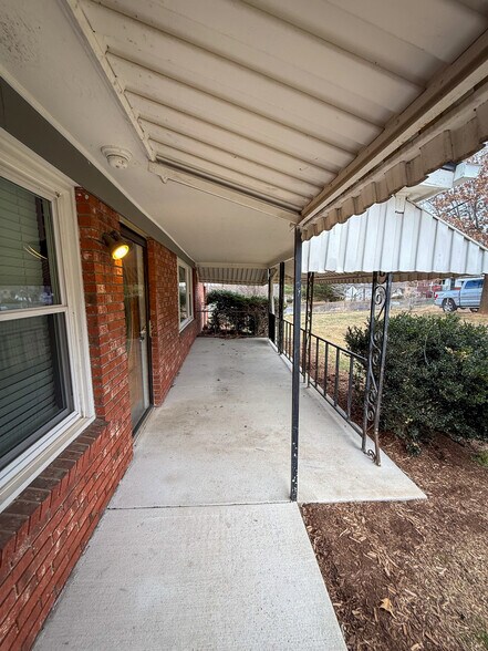 More Photos Of 483 Caribou Rd, Asheville Specialty For Sale