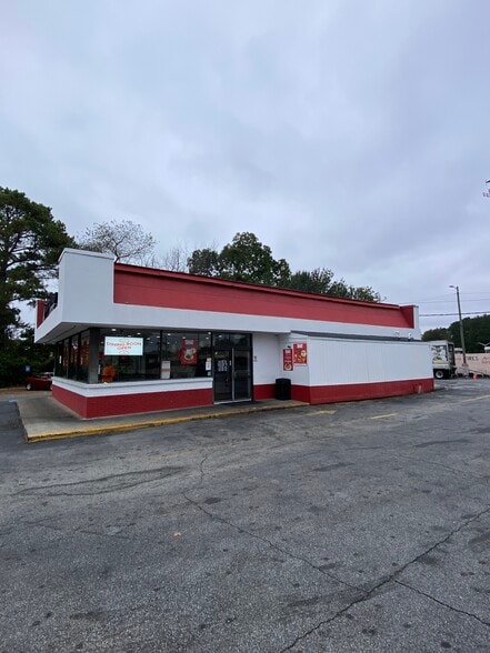 More Photos Of 4499 Glenwood Pky, Decatur Fast Food For Sale