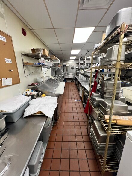 More Photos Of 9415 Main St, Clarence Freestanding For Sale