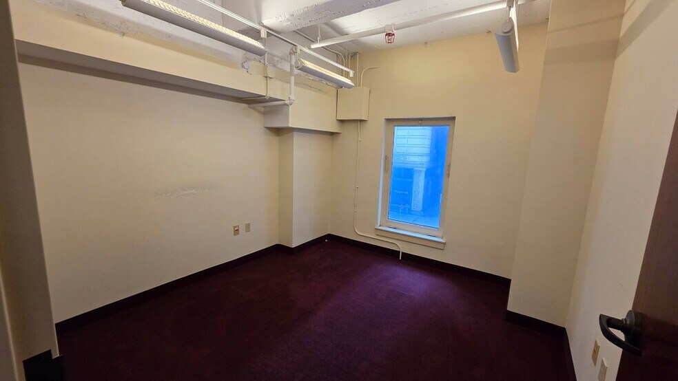 More Photos Of 822 Olive St, Saint Louis Office For Lease