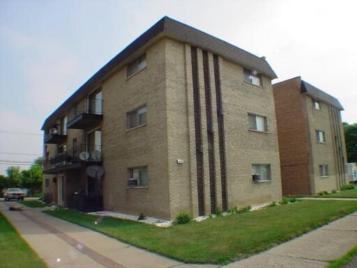 More Photos Of 4634-4658 W 79th St, Chicago Apartments For Sale