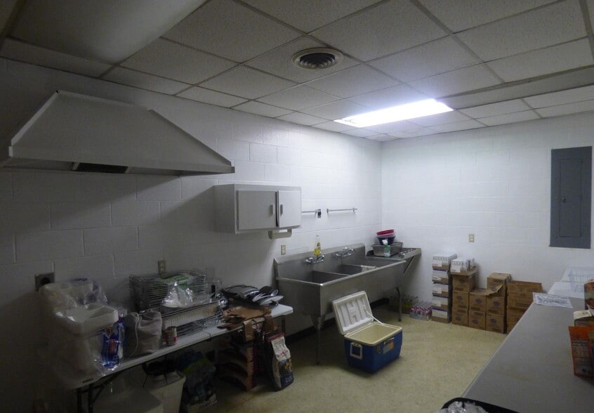 More Photos Of 1024 Quintard Ave, Anniston Religious Facility For Sale