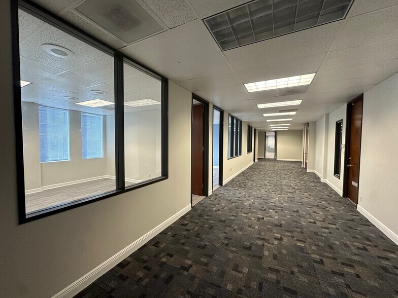 More Photos Of 9545 Katy Fwy, Houston Office For Lease