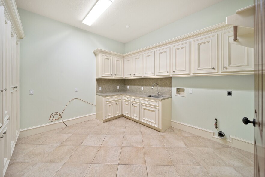 More Photos Of 25522 McDonald Rd, Spring Lodge Meeting Hall For Sale