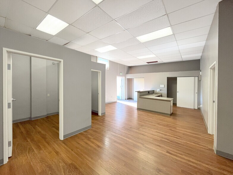 More Photos Of 8426 N Lombard St, Portland Storefront Retail Office For Sale
