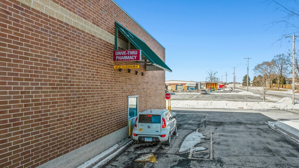 More Photos Of 1531 South Madison Rd, Beloit Drugstore For Sale