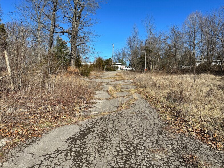 More Photos Of 225 Woodside Dr, Radcliff Manufactured Housing Mobile Home Park For Sale