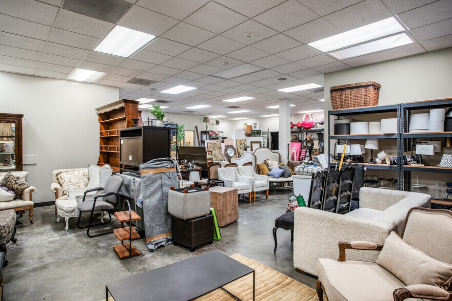 More Photos Of 1545 Simpson Way, Escondido Light Distribution For Sale