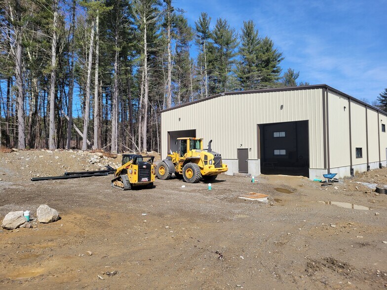 More Photos Of 50 Old Tyng Rd, Tyngsborough Warehouse For Sale