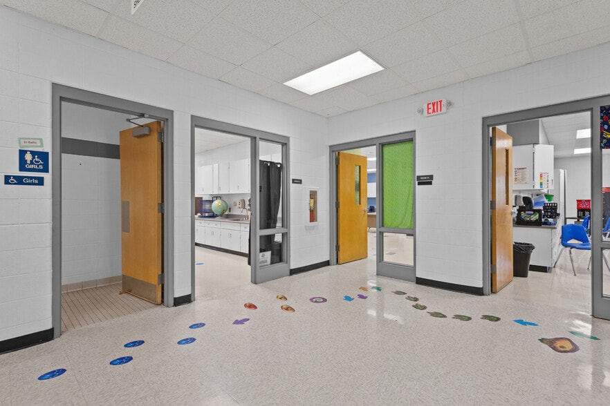 More Photos Of 414 S Church St, Endeavor Schools For Sale