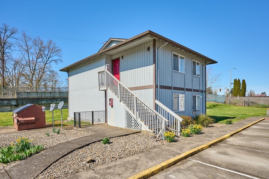 More Photos Of 351 Main St, Jefferson Apartments For Sale