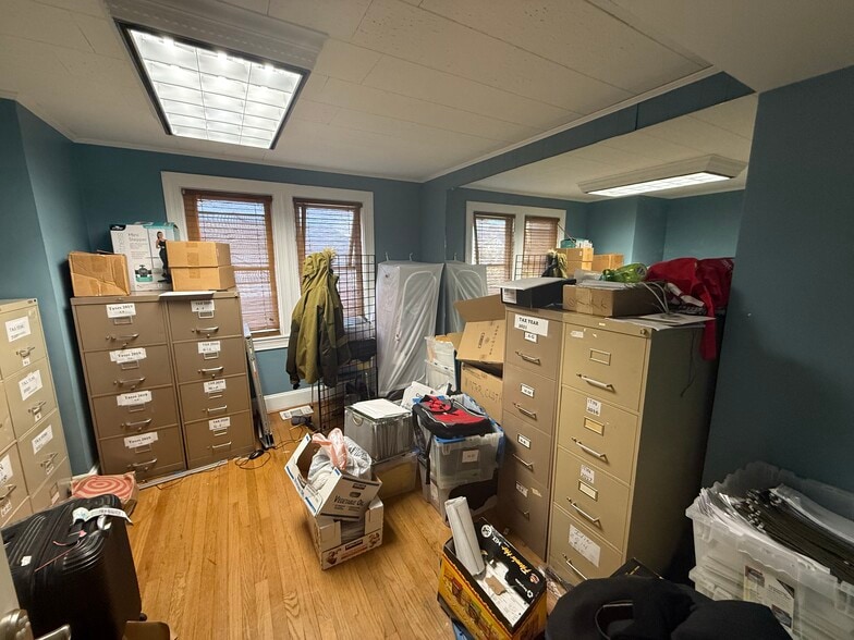 More Photos Of 5309 Kenilworth Ave, Riverdale Office For Sale