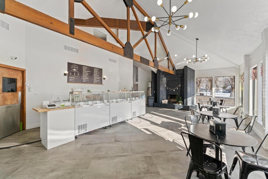 More Photos Of 333 N Main St, Richfield Hotel For Sale